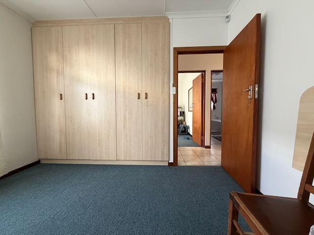 3 Bedroom Property for Sale in Fraaiuitsig Western Cape